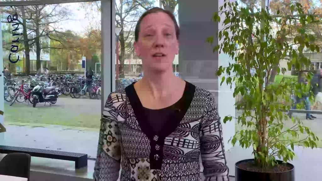 laat je gezicht zien aan je kindje